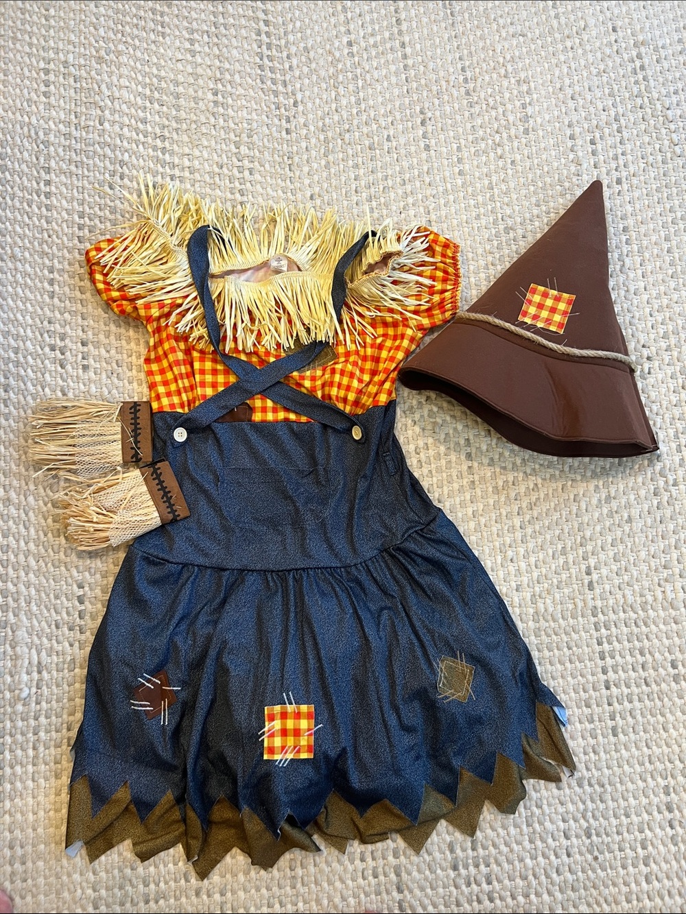 Women’s Cornfield scarecrow cutie costume XL large (12-14) - Picture 2 of 5